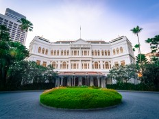 Singapore's Raffles Hotel to close for face lift in late 2017 