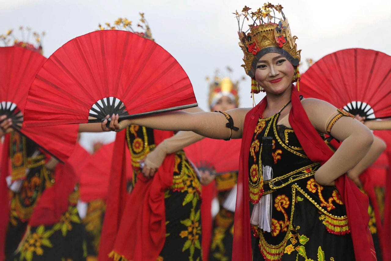 Banyuwangi dance bonanza - Jakarta Post