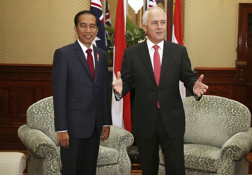 Australian leader to continue free-trade talks in Indonesia