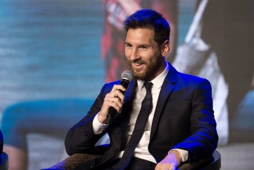 Messi's gritty hometown braces for a glam wedding
