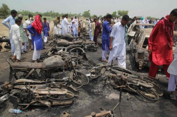Pakistan marks grim Eid after oil tanker inferno kills 153