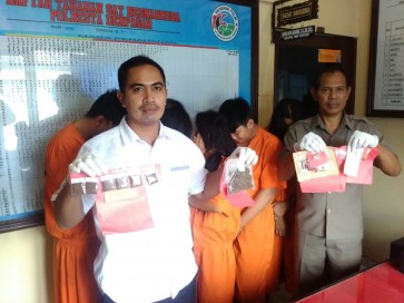 Italian citizen busted for possessing 'ajapa japa' tobacco