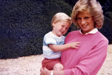 William and Harry had 'short' chat with Diana on day she died