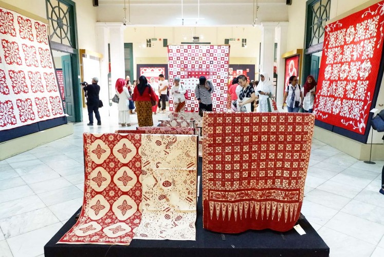 Meraki artisan group, along with the Jakarta Tourism and Cultural Agency, opened the “Merah Putih” (Red and White) exhibition, which runs until Aug. 26, at the Textile Museum in Jakarta. 
