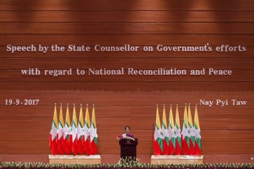 Suu Kyi says Myanmar ready to take back Rohingya refugees