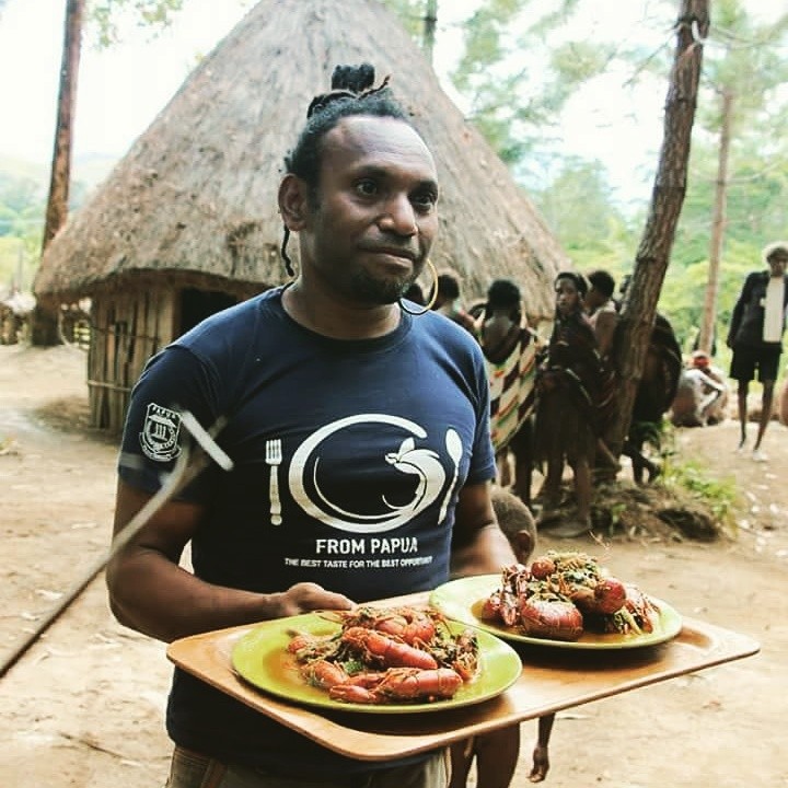 Charles Toto is the man behind the Jungle Chef Community. 