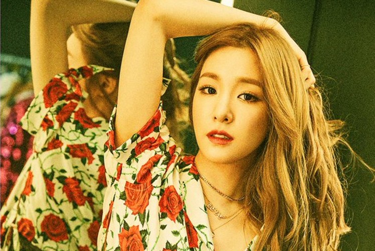 Tiffany, as she appeared in a 'Holiday Night' teaser