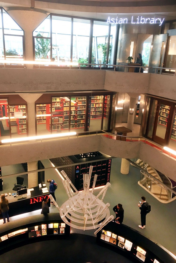 New addition: The Asian Library is located on the third floor of Leiden University Library. (JP/Linawati Sidarto)