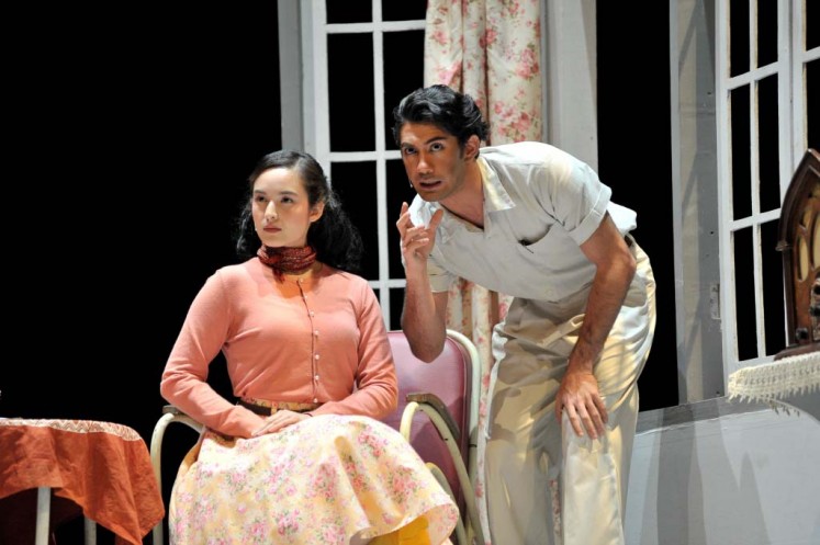 Actors Reza Rahadian (right) and Chelsea Islan (left) in theatrical production 'Perempuan-Perempuan Chairil (Chairil's Women), a biographical play of poet Chairil Anwar.