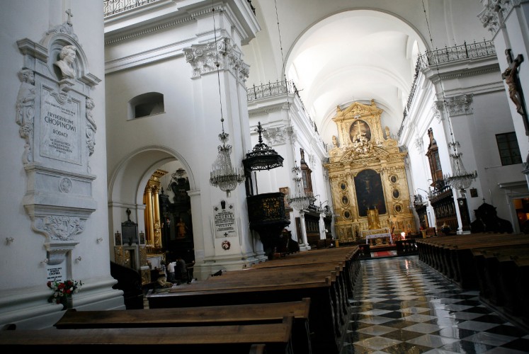 This file photo taken on June 20, 2008 shows a general view of the interior of the Warsaw Saint Cross church where rests the heart of Polish-French pianist Frederic Chopin. The heart of Frederic Chopin, among the world's most cherished musical virtuosos, may finally have given up the cause of his untimely death. The prolific 19th-century Polish-French pianist and composer died at the age of 39, of what had long been believed to be tuberculosis (TB).