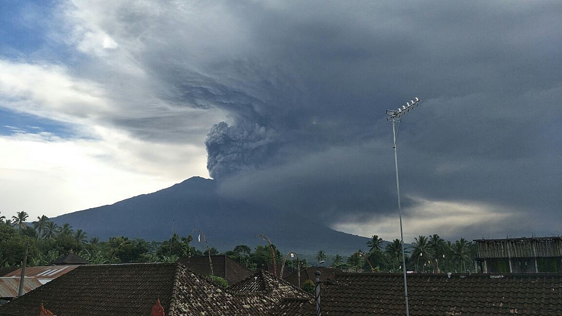 Bali Raises Volcano Alert To Highest Level National The Jakarta Post