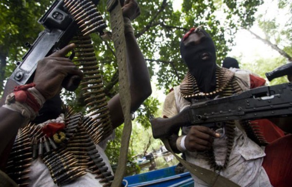 Gunmen kill 14 churchgoers in Nigeria shooting