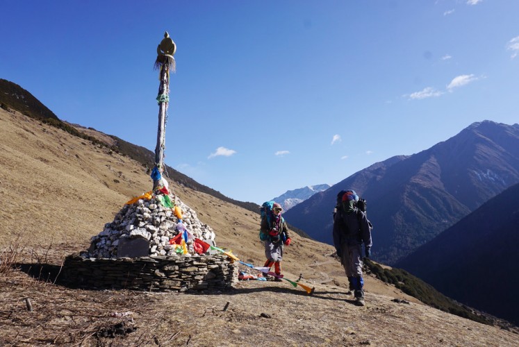 Hikers at Mt. Siguniang are seen circling the Tower of Peace.
