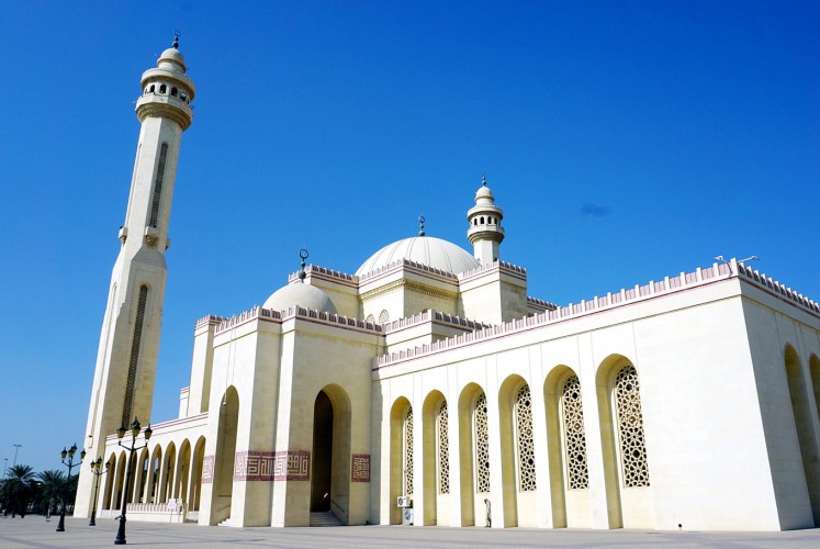 Al-Fateh Grand Mosque.