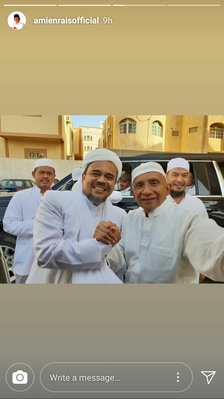 A screen grab from Amien Rais' Instagram story shows him shaking hands with Rizieq Shihab on Saturday.