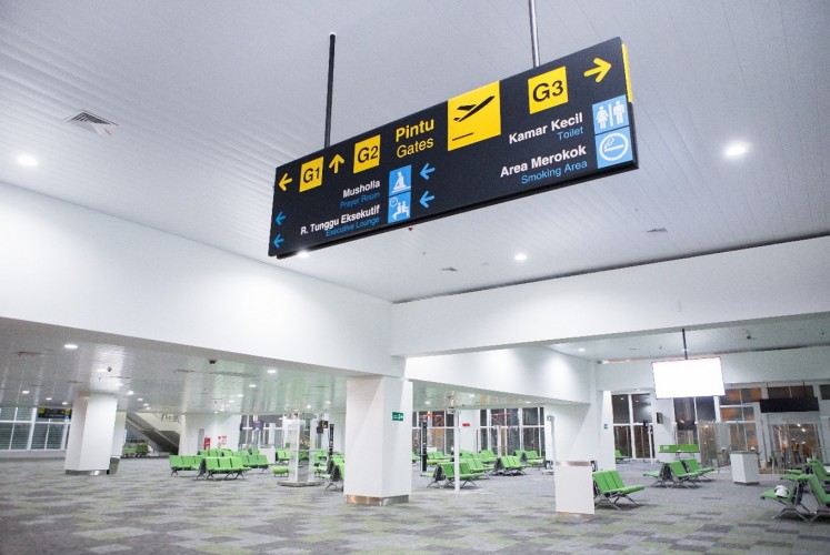 The waiting area of Ahmad Yani International Airport's new terminal in Semarang, Central Java. 