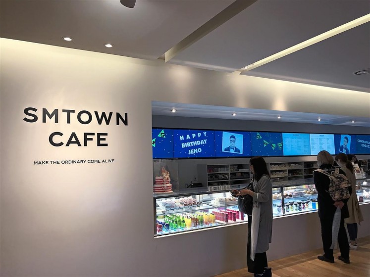 Fancy having an EXO cupcake? Then be sure to stop at the SMTOWN Cafe.