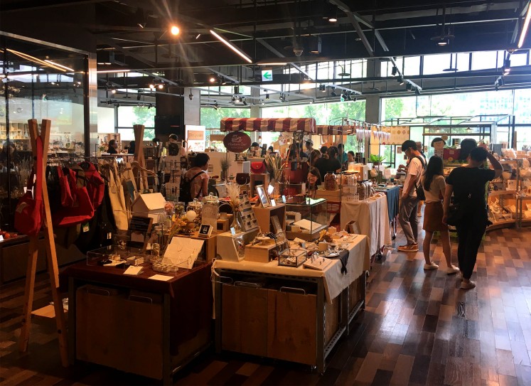 Sellers at Songshan Cultural and Creative Park.