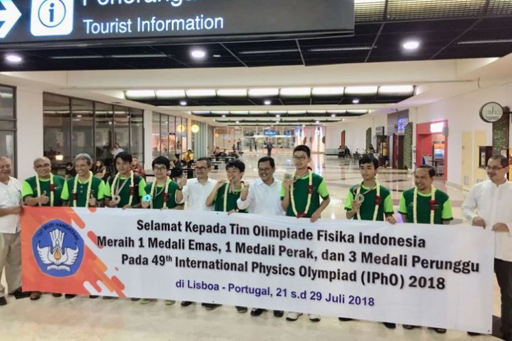 Indonesian high school students took home gold, silver and bronze medals from the 49th International Physics Olympiad. 