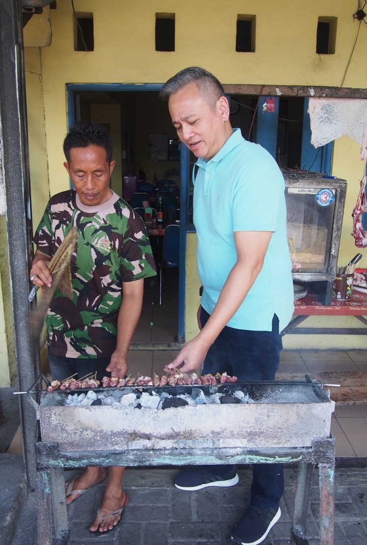 Executive chef Felix Budisetiawan (right) from The Dharmawangsa Jakarta is on a road trip to explore coastal Java cuisine.