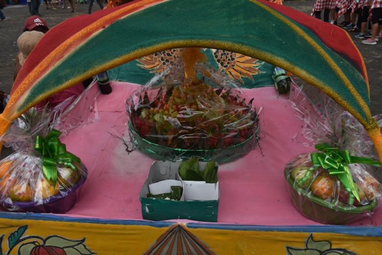 A collection of offerings carried during the parade.