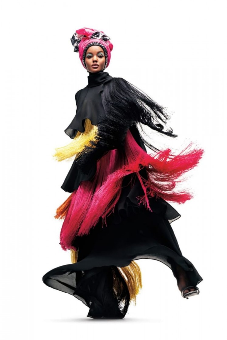 A fashion ensemble by Dian Pelangi
