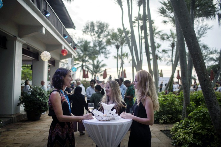 Sunset cocktail: PHIST 2018 was held in the JW Marriott, located on Mai Khao Beach.