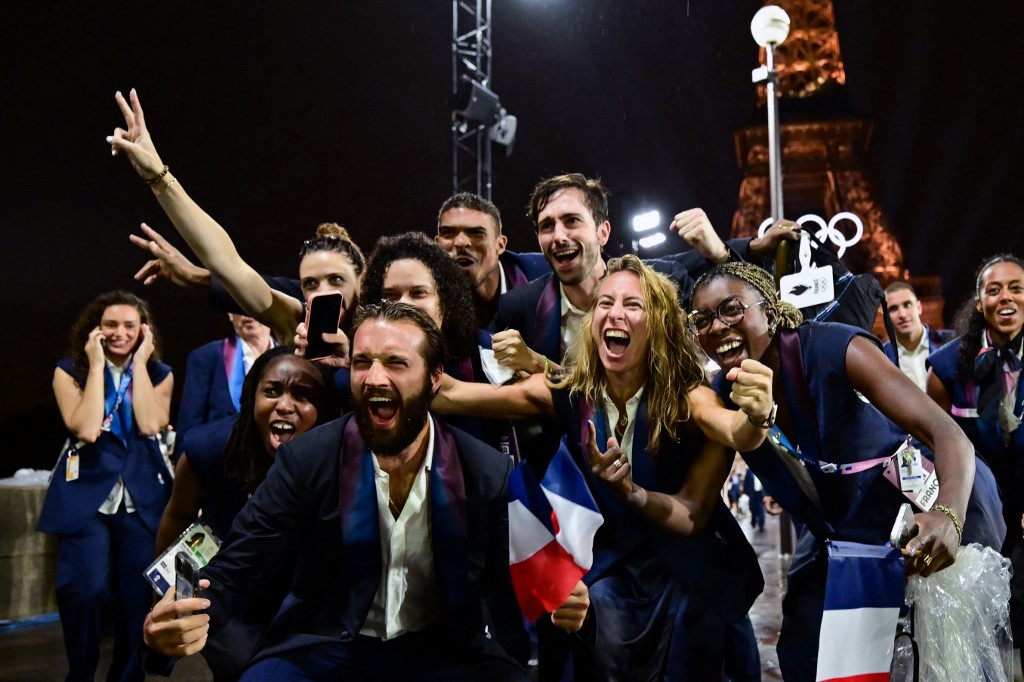 We Did It France Breathes Sigh Of Relief After Olympics Ceremony