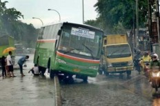 All private vehicles to be expelled from Transjakarta lanes