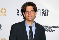 Stage version of 'Frozen' to be directed by Broadway veteran