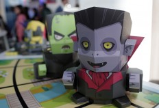 Food printers and eye writing: tech show's quirkiest gadgets 