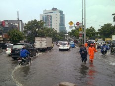 Ahok demands to have Manggarai sluice kept open