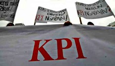 TV stations warned over lack of local content