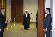 Sudan berates US following concerns over Bashir's attendance at OIC Summit