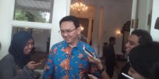 Ahok denies using city budget to boost popularity  