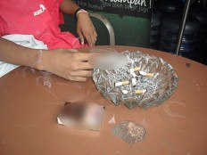 Cigarette plain packing will not affect sales, say traders