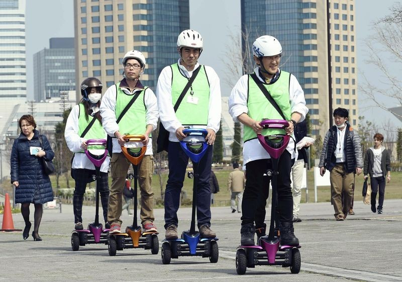 Toyota begins testing personal mobility vehicle on Tokyo roads