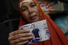 Indonesia focuses on dialogue to rescue kidnapped sailors 