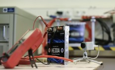 In race to improve batteries, nanotechnology provides hope 