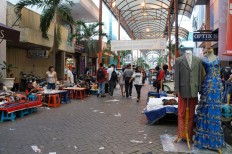 Jokowi visits Central Java, focuses on market revitalization