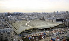 Paris unveils $1 billion revamp of metro, shopping complex 