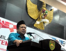 More Jokowi supporters report Fahri Hamzah to police