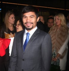 Angry man &lsquo;attacks&rsquo; Pacquiao