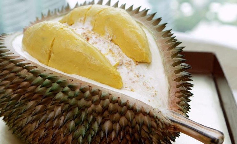 Durian Fresh Cream Cake - 2130