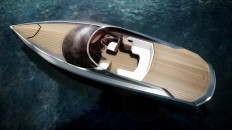 Aston Martin unveils convertible powerboat 