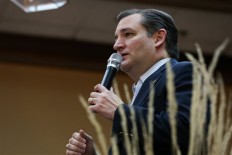 Ted Cruz takes anti-Trump campaign to Wyoming 