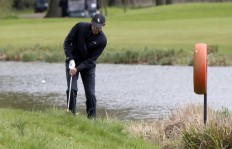 Overseas, Obama begins the long goodbye 