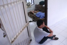 Indonesian immigration office continues to hunt illegal foreign workers