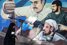 Iran's moderates get most parliament seats after runoff 