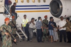 Abu Sayyaf captives back on Indonesian soil